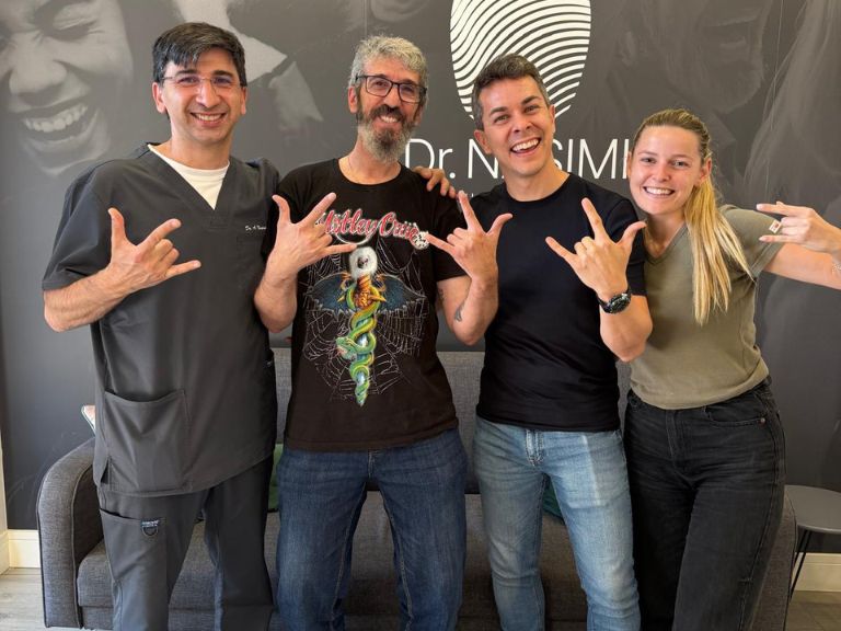 En este momento estás viendo «Si yo lo he podido hacer, lo puede hacer cualquiera» – Salvador, paciente con miedo al dentista